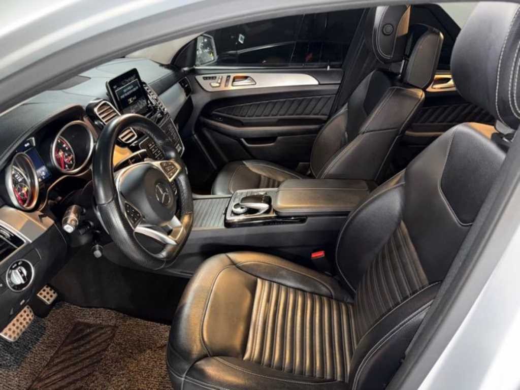 벤츠 GLE 클래스 GLE 클래스 W166 GLE 350 d 4MATIC 쿠페 이미지 6