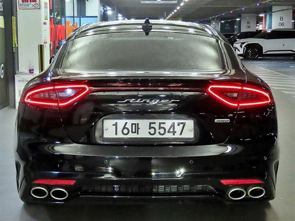 기아 스팅어 가솔린 2.0 터보 AWD 플래티넘 이미지 5