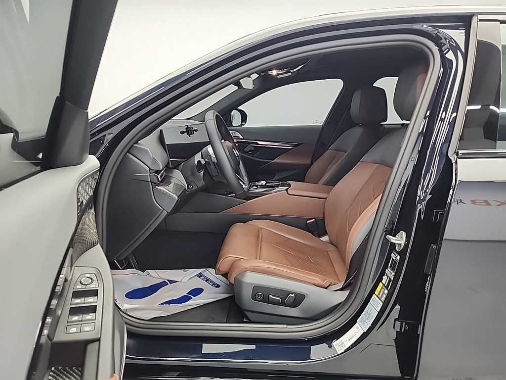 BMW i5 eDrive 40 M 스포츠 프로 이미지 11