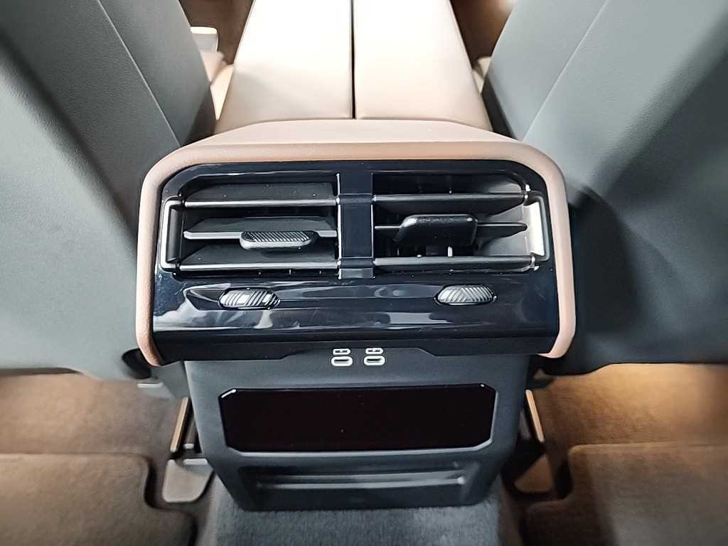 BMW i5 eDrive 40 M 스포츠 프로 이미지 13