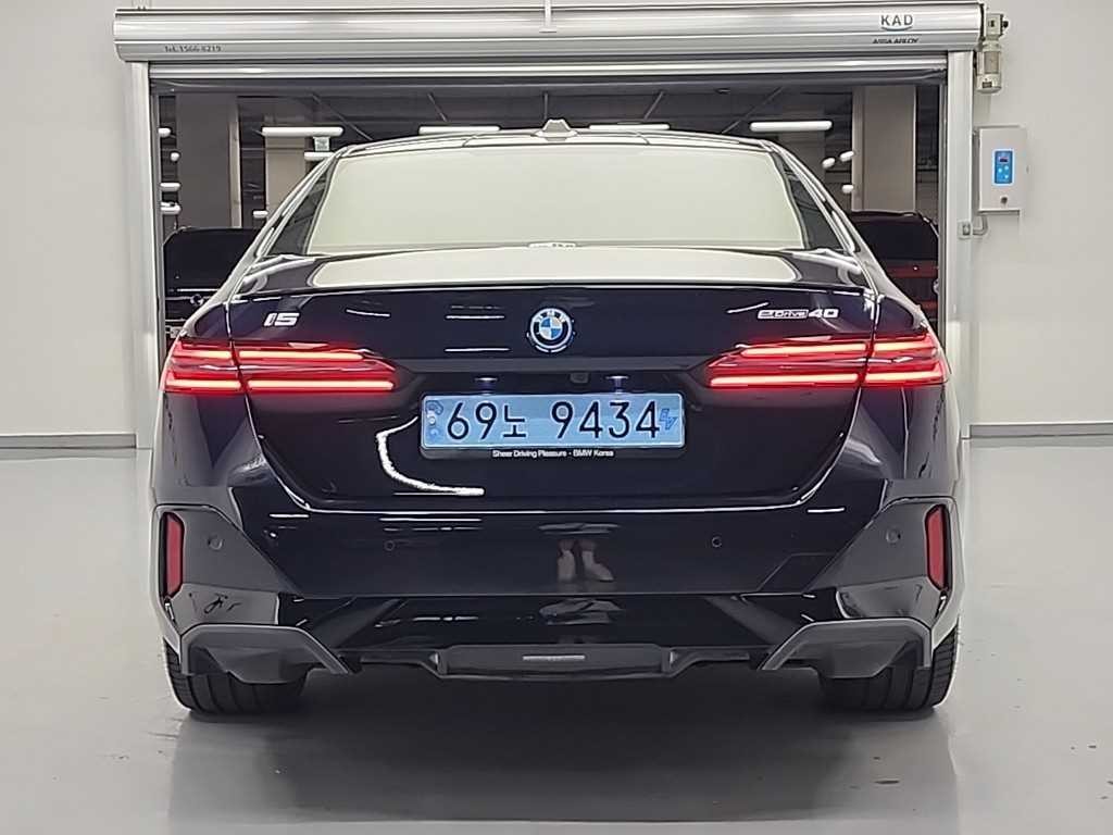 BMW i5 eDrive 40 M 스포츠 프로 이미지 3