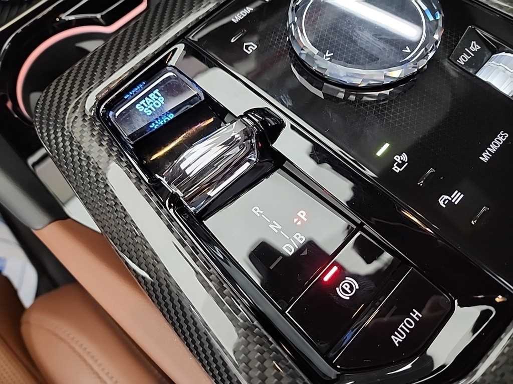 BMW i5 eDrive 40 M 스포츠 프로 이미지 8