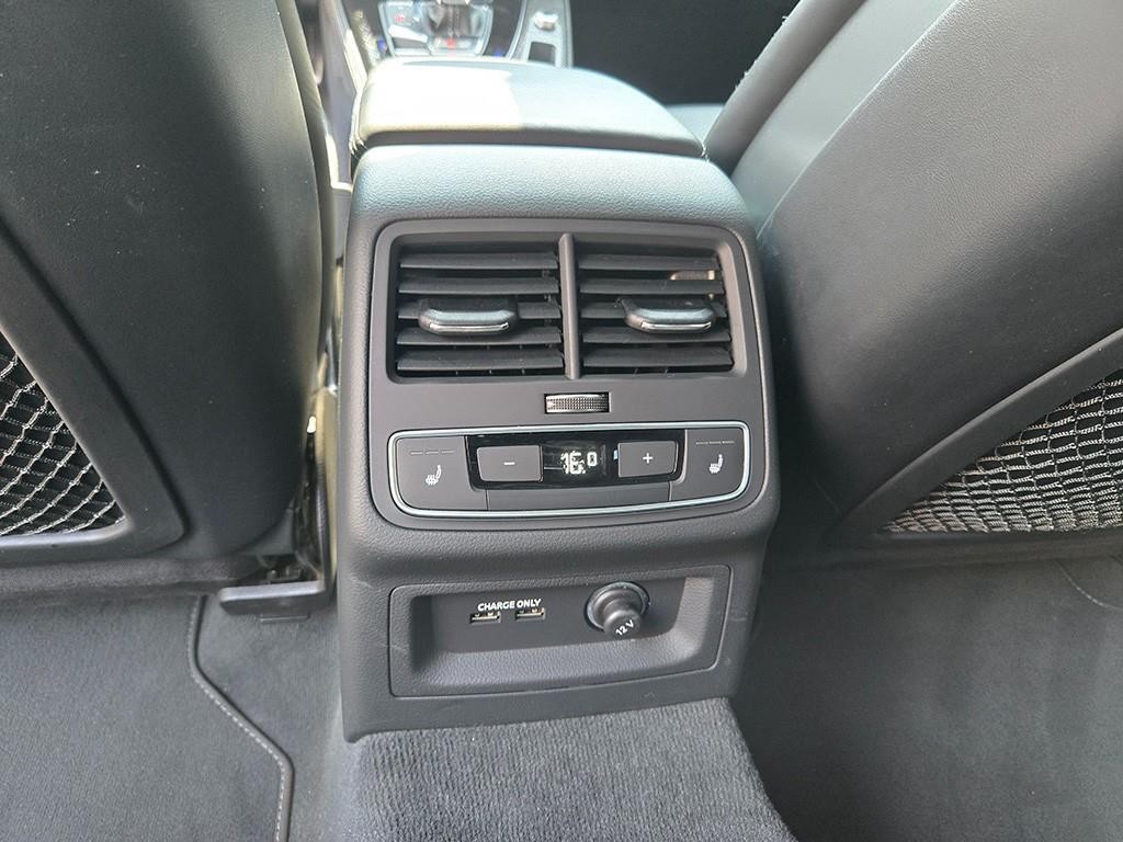 아우디 S4 S4 (B9) 3.0 TFSI 콰트로 이미지 17