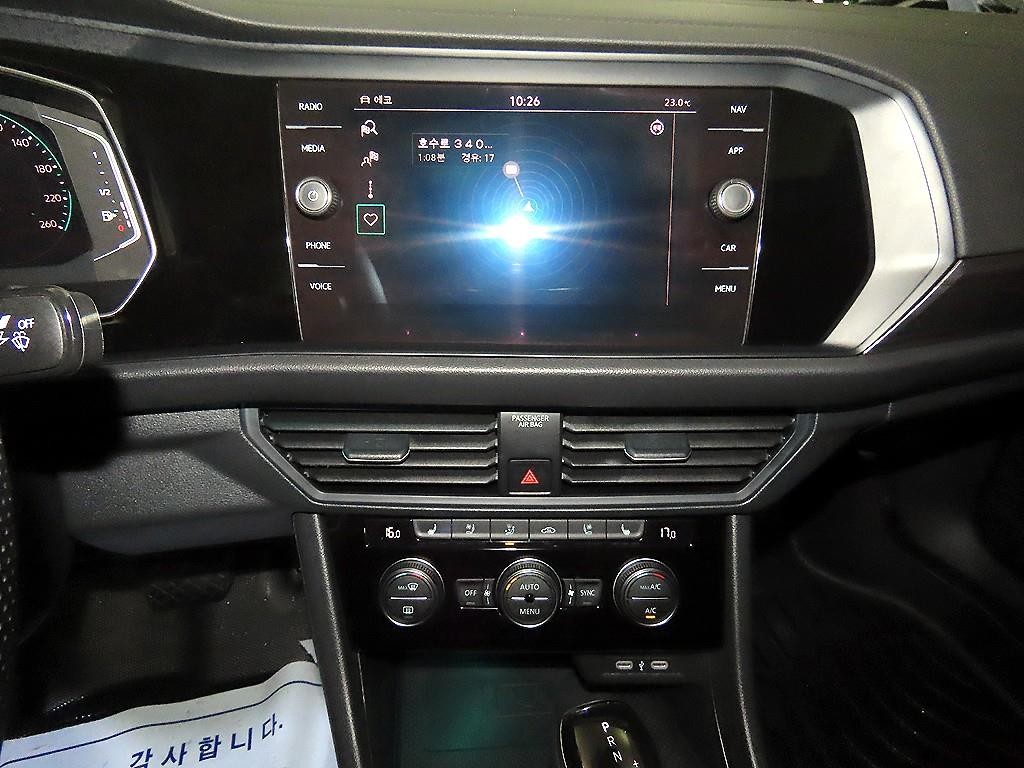 폭스바겐 제타 올 뉴 제타 1.5 TSI 프레스티지 이미지 11