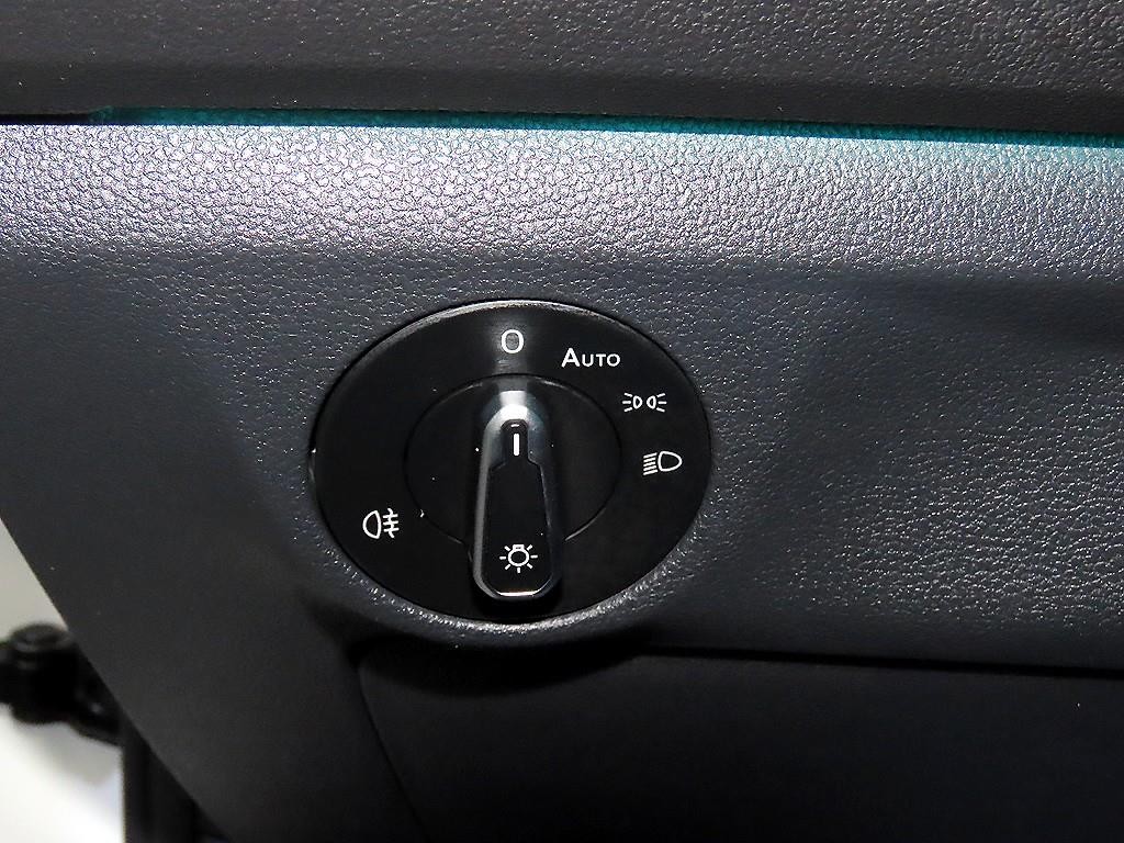 폭스바겐 제타 올 뉴 제타 1.5 TSI 프레스티지 이미지 14