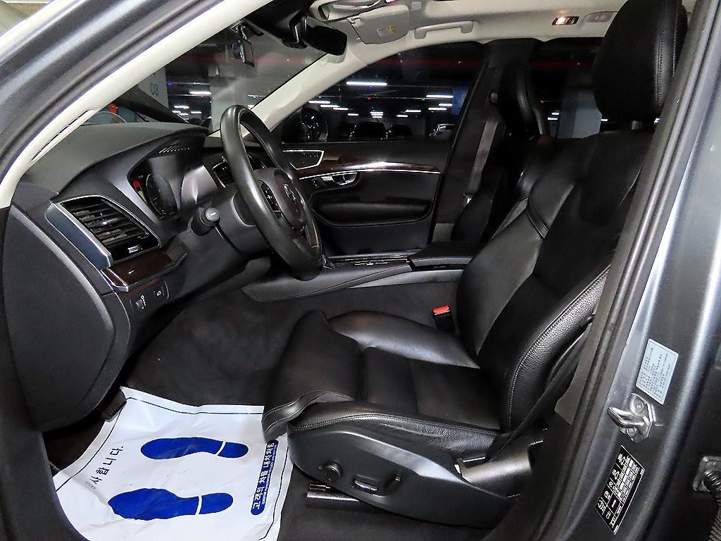 볼보 XC90 XC90 2세대 2.0 D5 AWD 모멘텀 이미지 6
