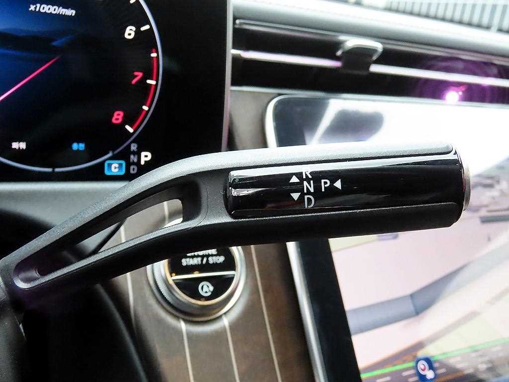 벤츠 E 클래스 E-클래스 W214 E300 4MATIC 익스클루시브 이미지 12