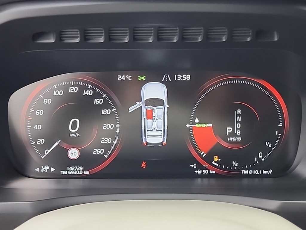 볼보 XC90 XC90 2세대 2.0 T8 AWD 엑셀런스 이미지 6