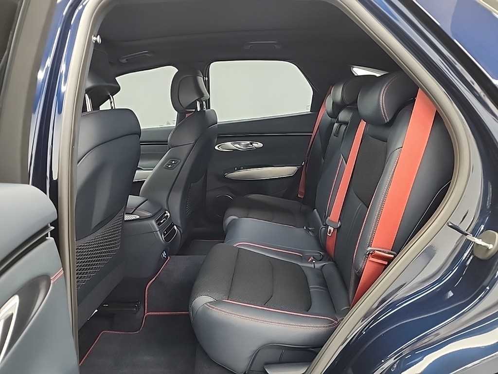 제네시스 GV70 2.5T 가솔린 AWD 스포츠 이미지 13