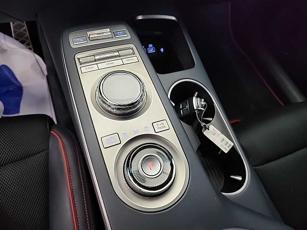 제네시스 GV70 2.5T 가솔린 AWD 스포츠 이미지 9