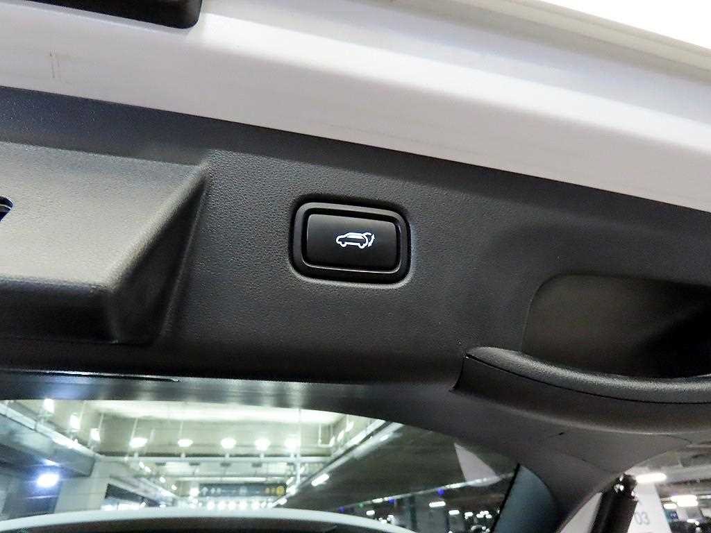 현대 투싼 투싼 하이브리드(NX4) 2WD 인스퍼레이션 이미지 15