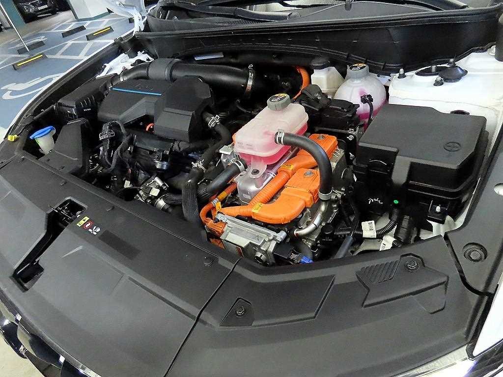 현대 투싼 투싼 하이브리드(NX4) 2WD 인스퍼레이션 이미지 19