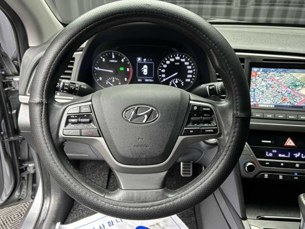 현대 아반떼 아반떼 AD 1.6 e-VGT 프리미엄 이미지 10
