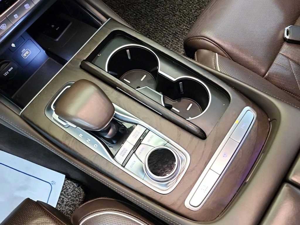 기아 K9 더 K9 5.0 GDI AWD 퀀텀 이미지 8