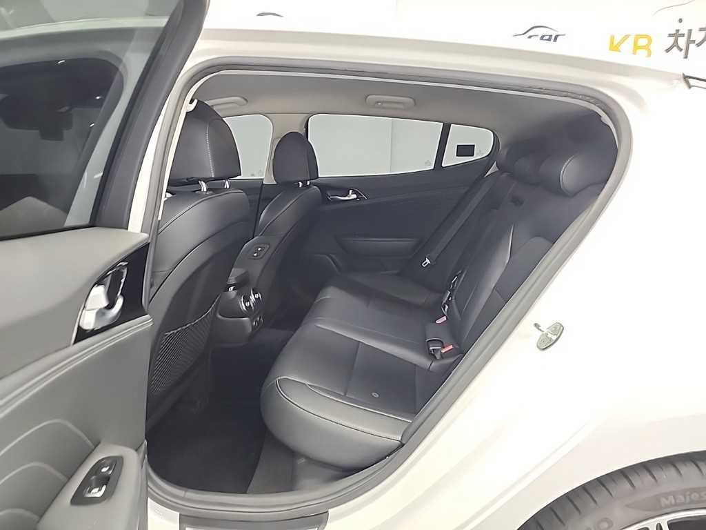 기아 스팅어 스팅어 마이스터 AWD 2.5 플래티넘 이미지 12