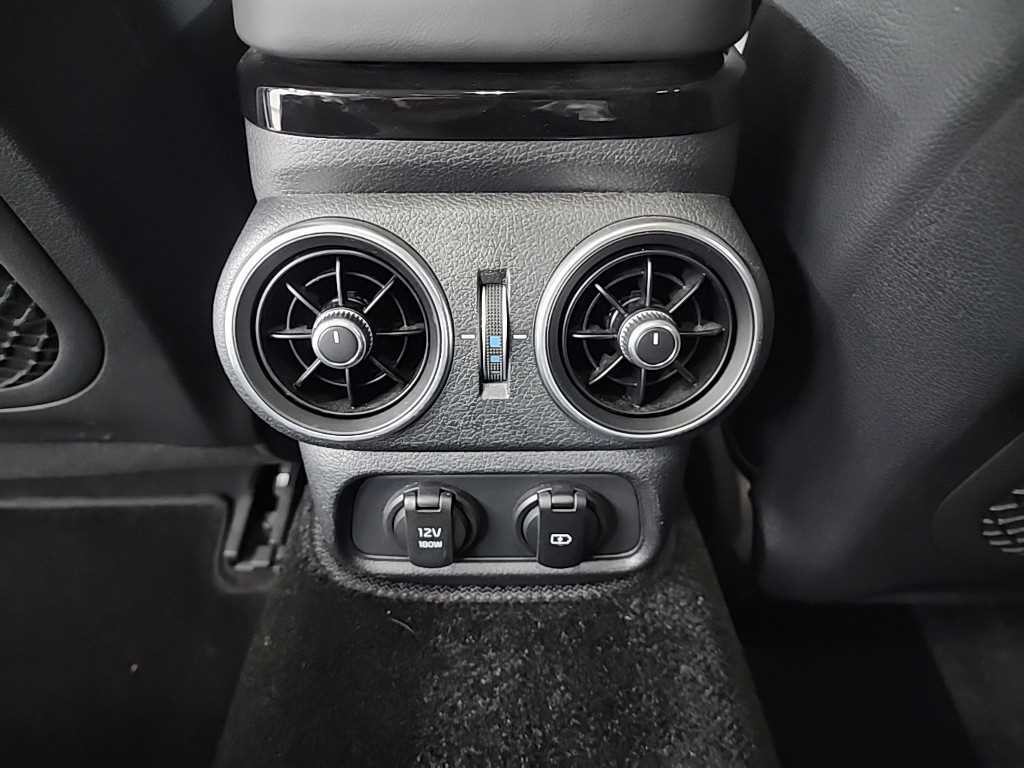 기아 스팅어 스팅어 마이스터 AWD 2.5 플래티넘 이미지 13