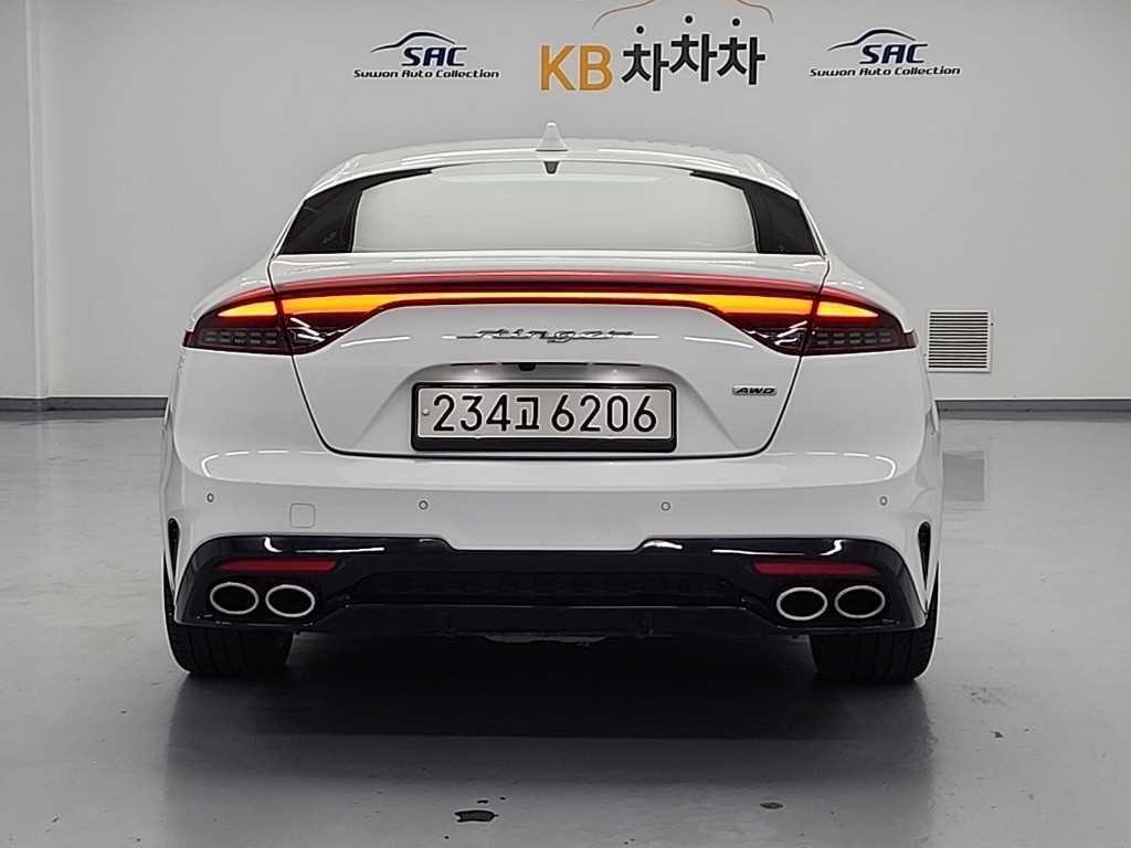 기아 스팅어 스팅어 마이스터 AWD 2.5 플래티넘 이미지 3