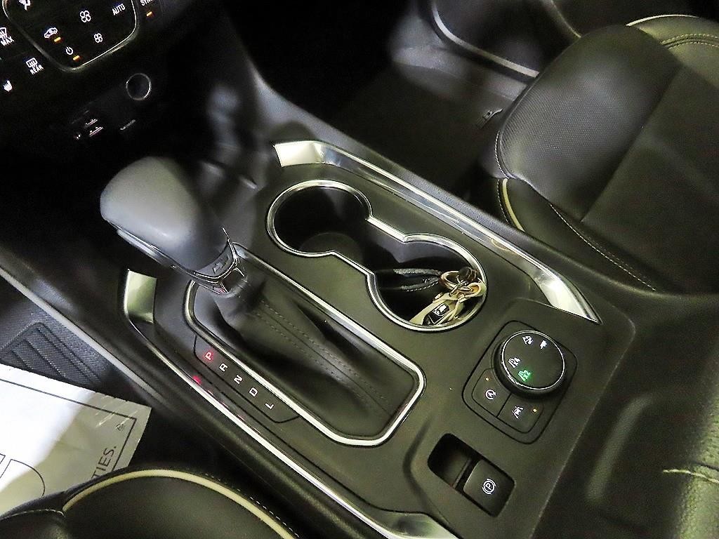 쉐보레 트래버스 3.6 AWD 레드라인 이미지 12