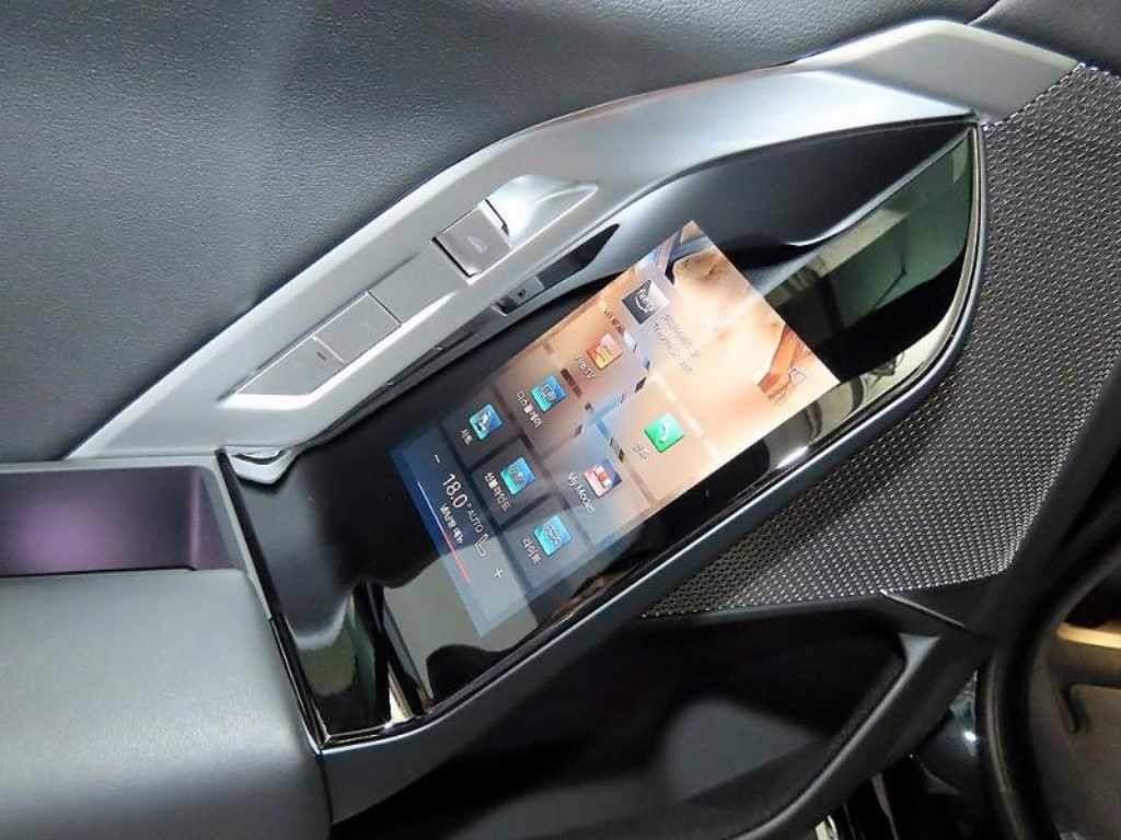 BMW 7시리즈 7시리즈 (G70) 740i sDrive M 스포츠 이미지 14