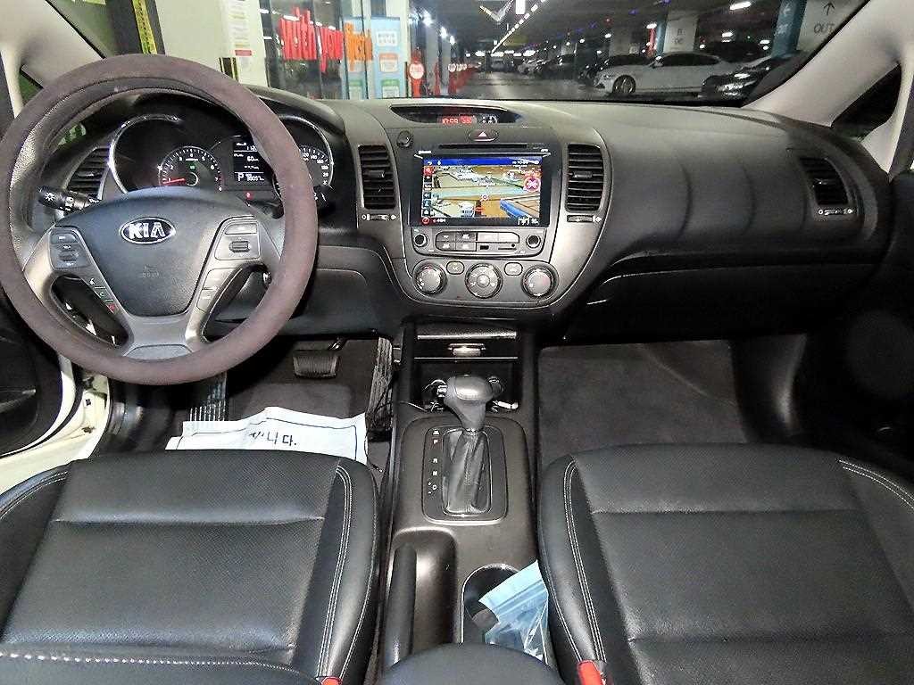 기아 K3 1.6 GDI 디럭스 스마트 이미지 10