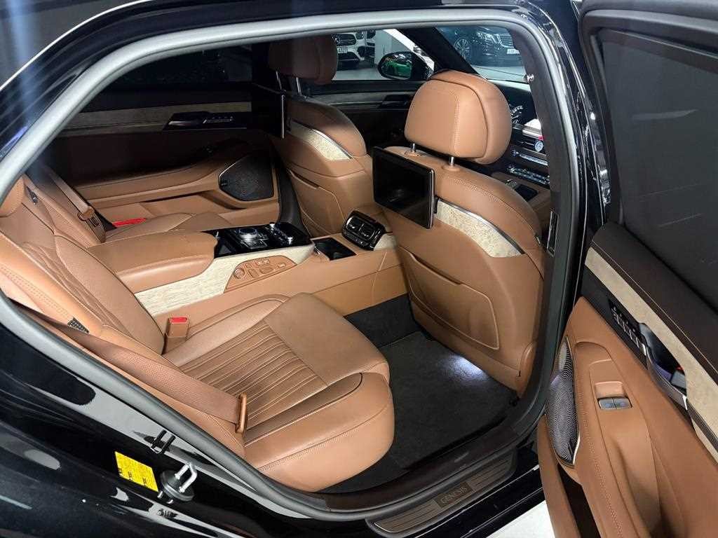 제네시스 G90 3.3 T AWD 프레스티지 이미지 16