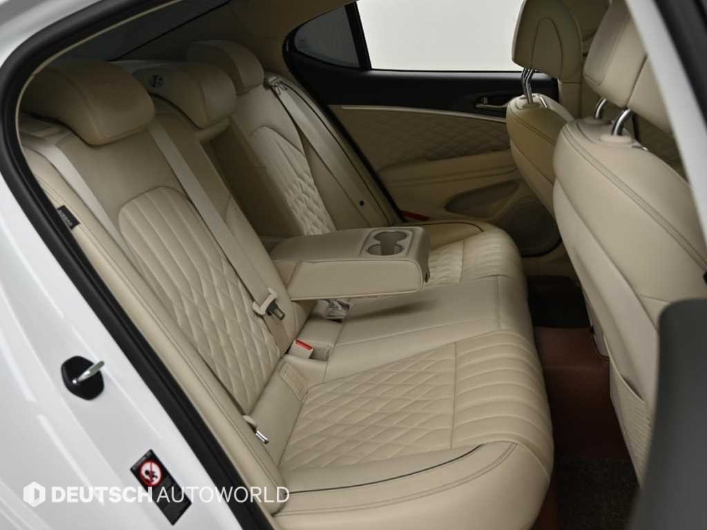 제네시스 G70 3.3T 스포츠 AWD 프레스티지 이미지 12