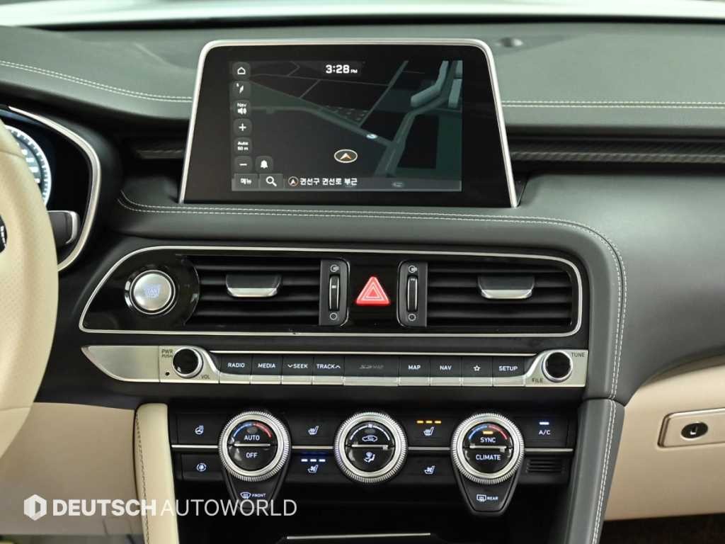 제네시스 G70 3.3T 스포츠 AWD 프레스티지 이미지 14