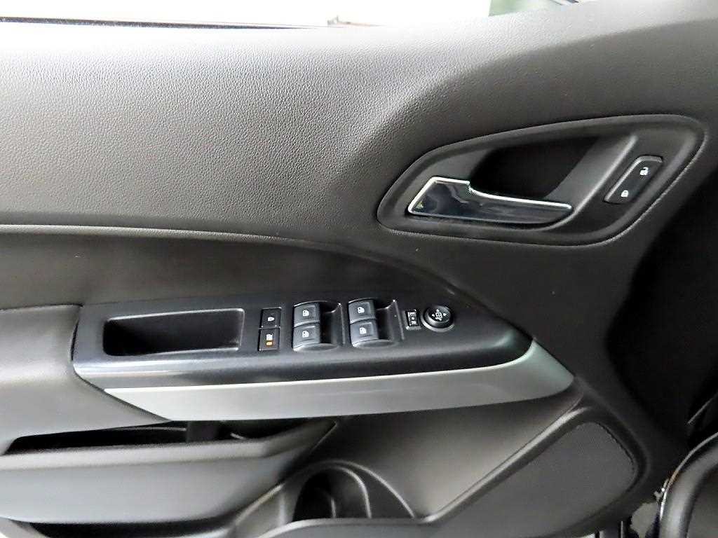 쉐보레 콜로라도 리얼 뉴 콜로라도 3.6 익스트림 4WD 이미지 11