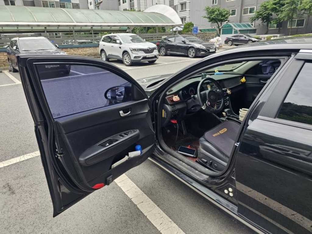 기아 K5 K5 2세대 SX 1.7 디젤 프레스티지 이미지 4
