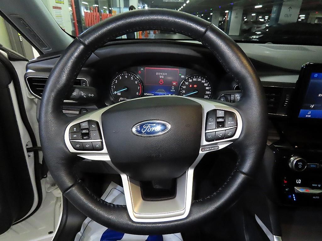포드 익스플로러 익스플로러 6세대 3.0 AWD PHEV 리미티드 이미지 8