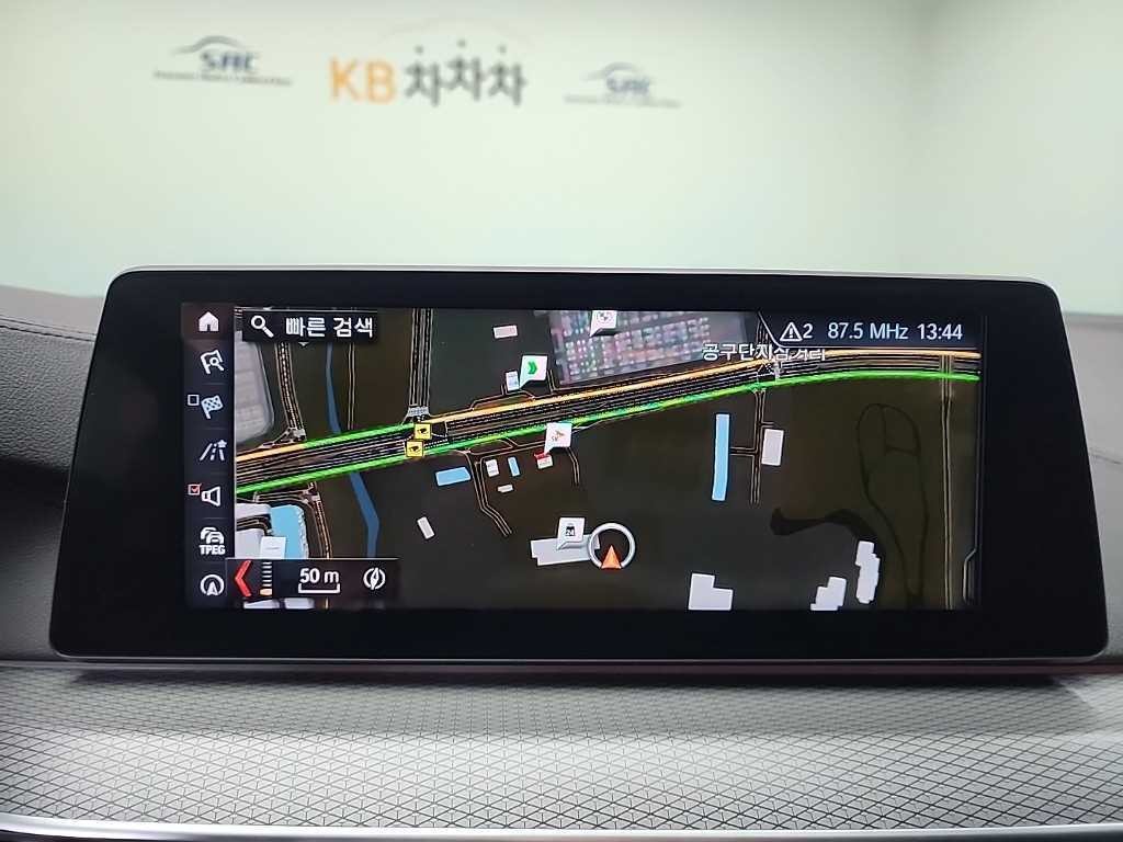 BMW 5시리즈 5시리즈 (G30) 530i M 스포츠 플러스 이미지 15