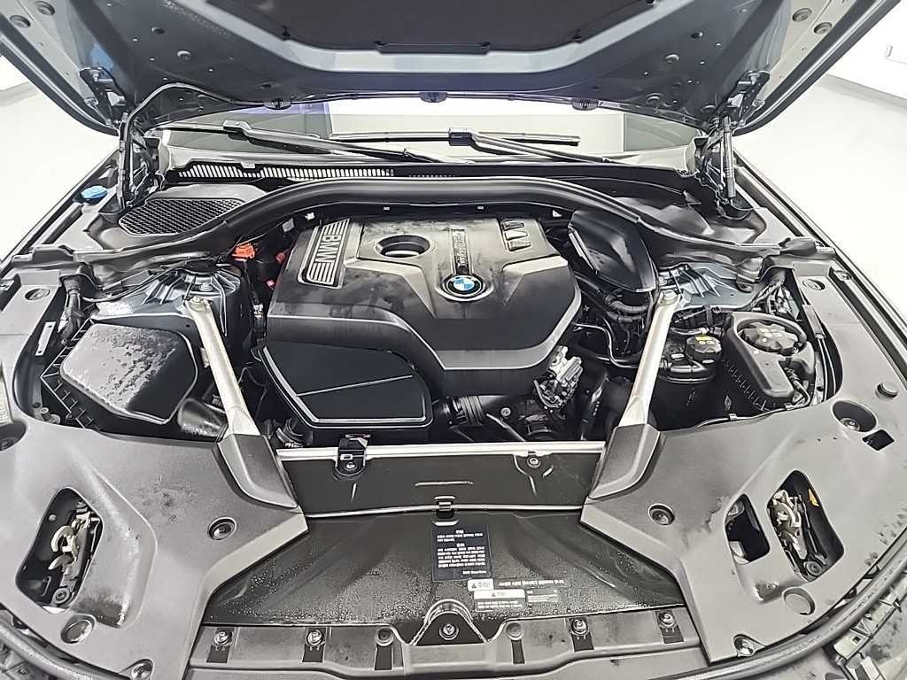 BMW 5시리즈 5시리즈 (G30) 530i M 스포츠 플러스 이미지 5