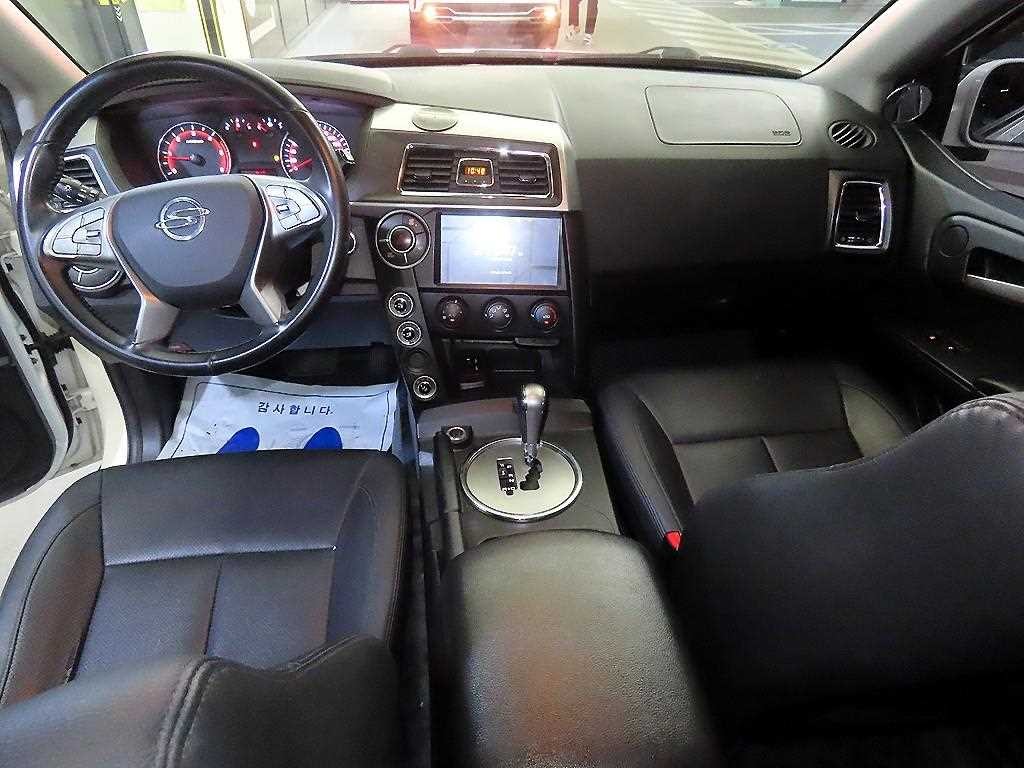 KG모빌리티(쌍용) 코란도 더뉴코란도스포츠 CX7(4WD) 클럽 이미지 10