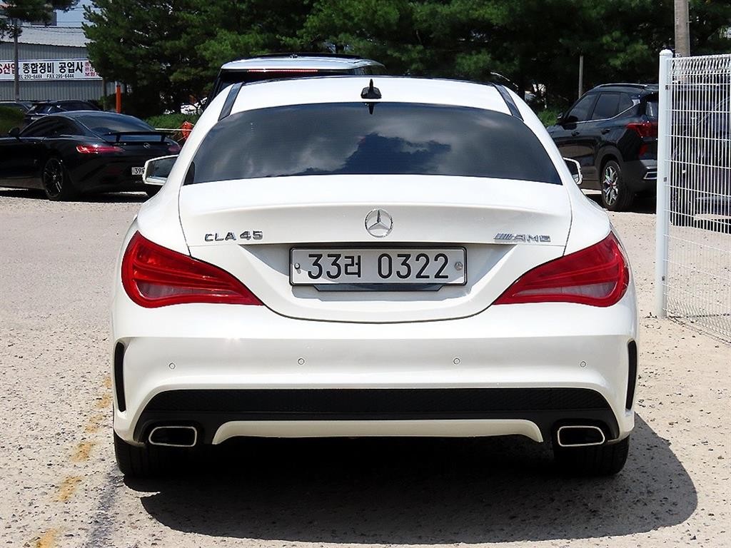 벤츠 CLA 클래스 CLA클래스 CLA 250 4MATIC 이미지 4