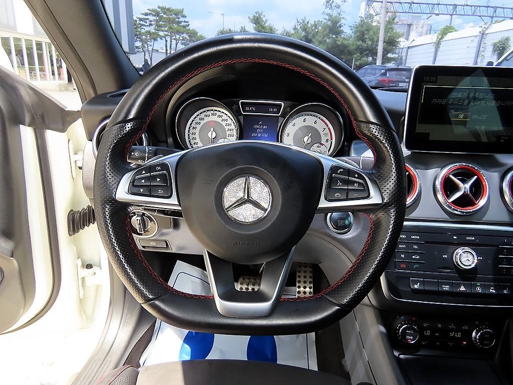 벤츠 CLA 클래스 CLA클래스 CLA 250 4MATIC 이미지 8