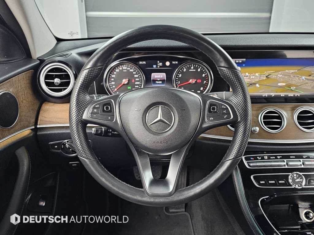 벤츠 E 클래스 E-클래스 W213 E300 익스클루시브 이미지 13