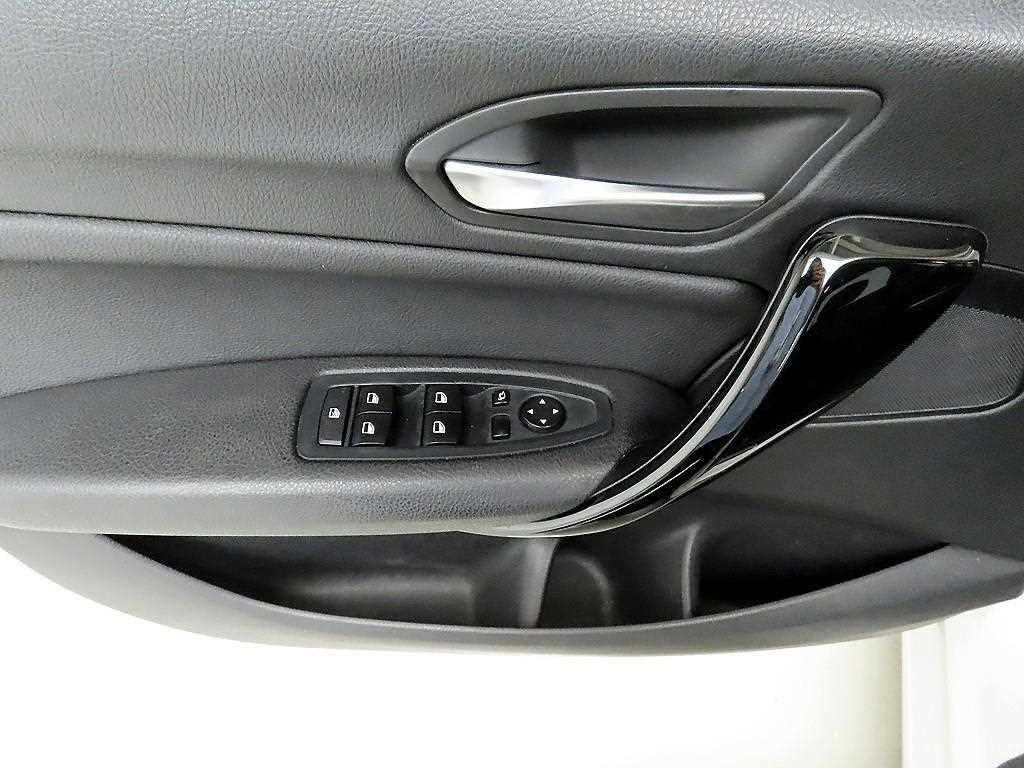 BMW 1시리즈 1시리즈 (F20) 118d 스포츠 이미지 11