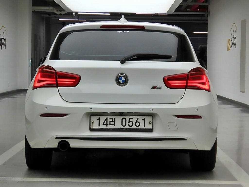 BMW 1시리즈 1시리즈 (F20) 118d 스포츠 이미지 3