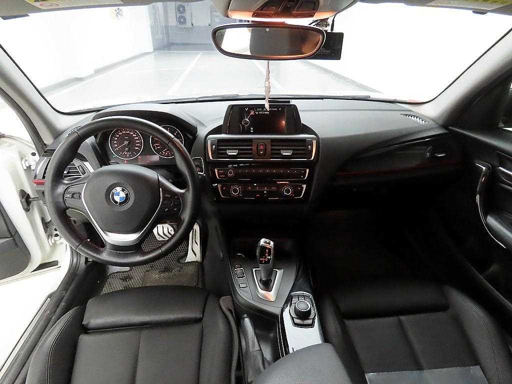 BMW 1시리즈 1시리즈 (F20) 118d 스포츠 이미지 8