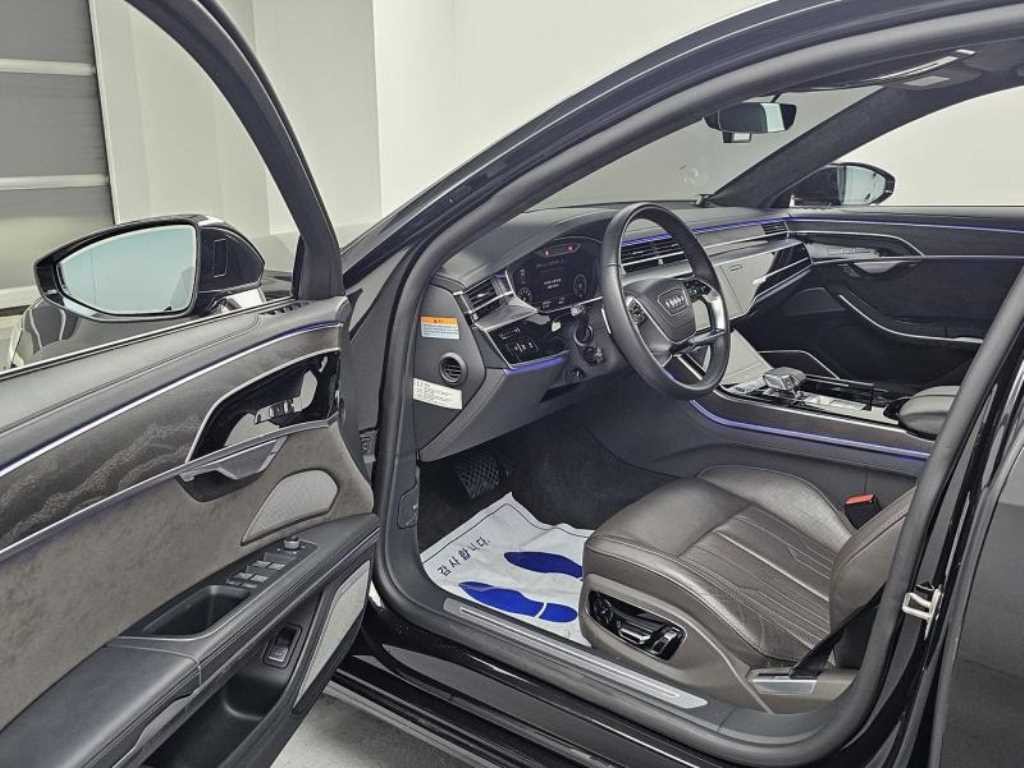 아우디 A8 A8 (D5) 60 TFSI 콰트로 LWB 이미지 11
