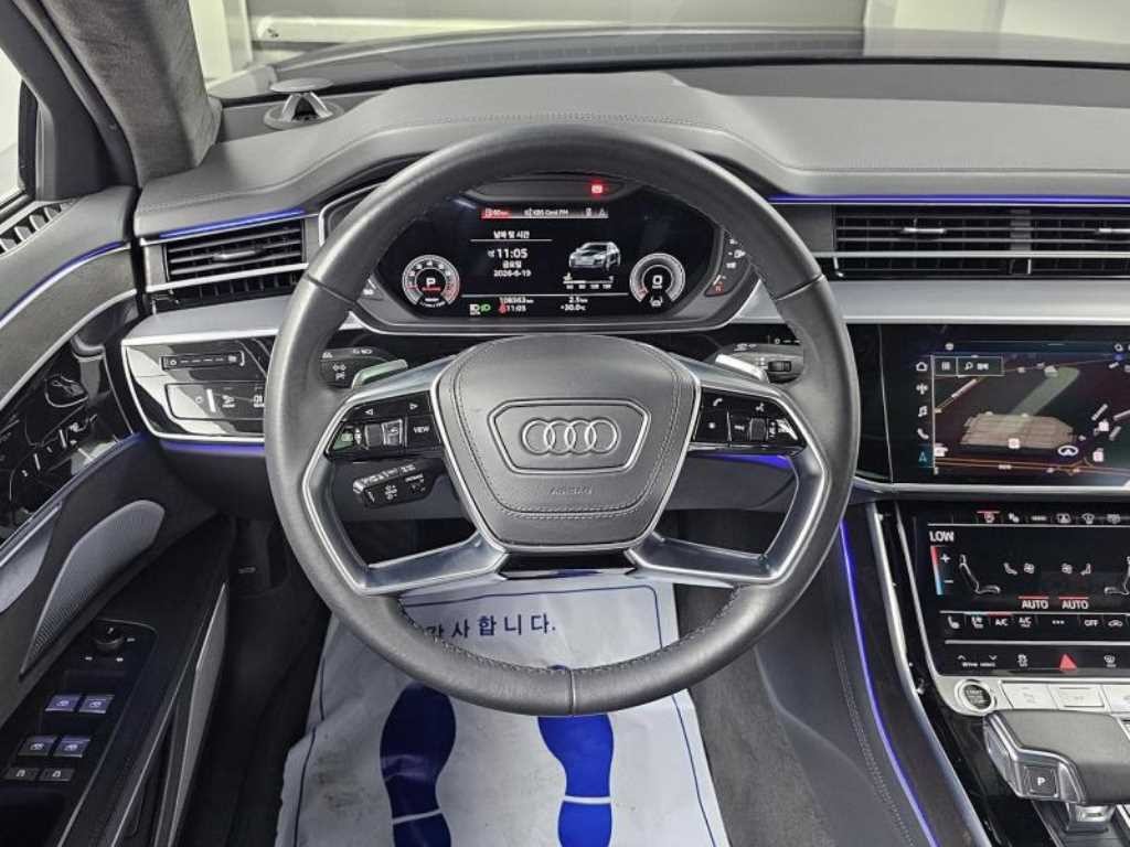 아우디 A8 A8 (D5) 60 TFSI 콰트로 LWB 이미지 13