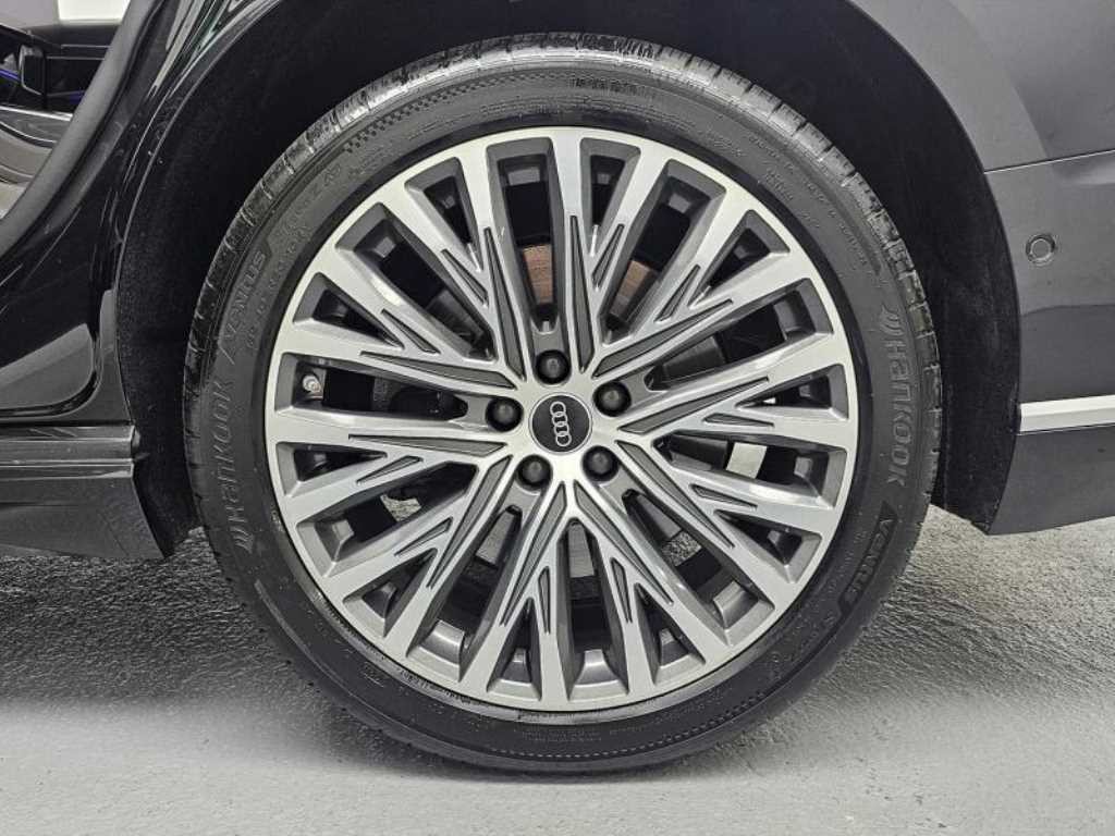 아우디 A8 A8 (D5) 60 TFSI 콰트로 LWB 이미지 5