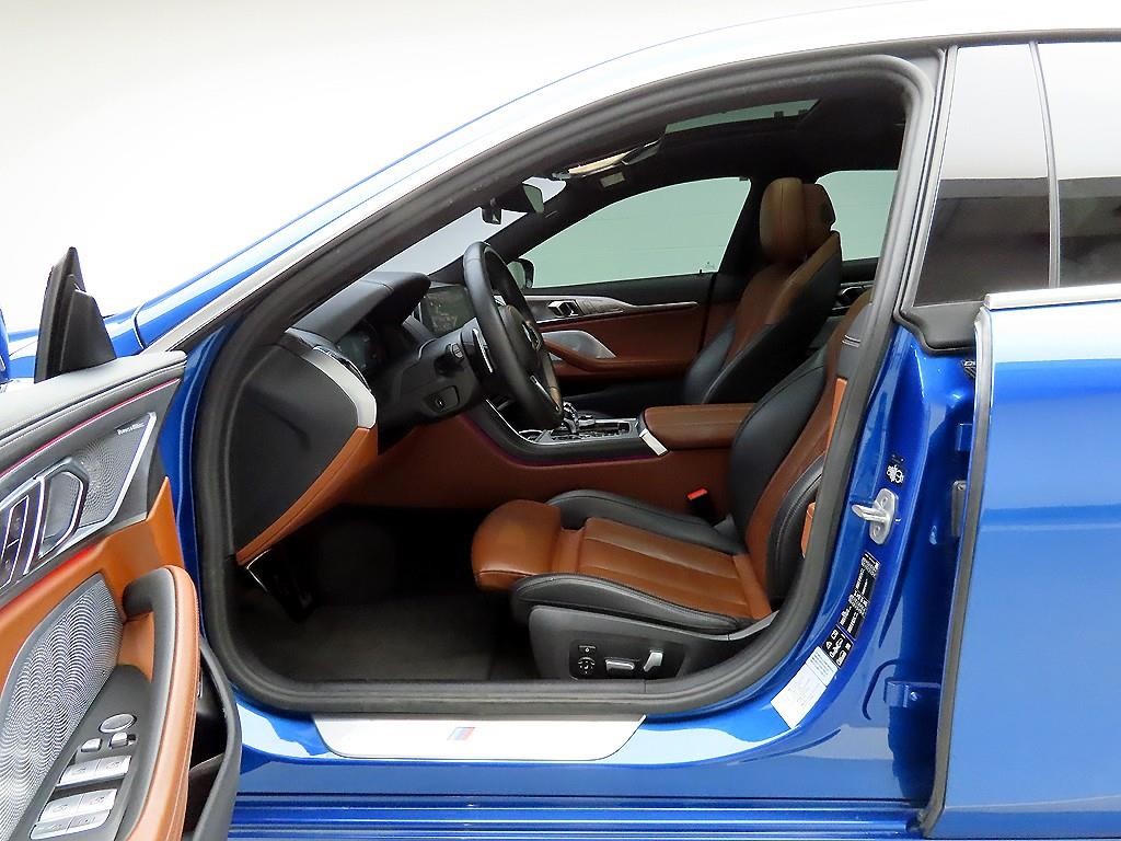 BMW 8시리즈 8시리즈 (G15) 840d xDrive M 스포츠 그란쿠페 이미지 12