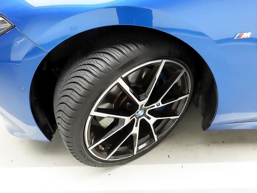 BMW 8시리즈 8시리즈 (G15) 840d xDrive M 스포츠 그란쿠페 이미지 19