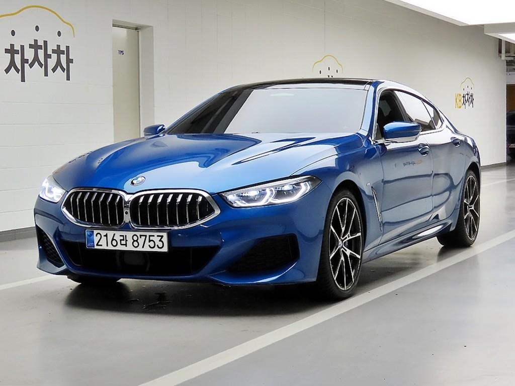 BMW 8시리즈 8시리즈 (G15) 840d xDrive M 스포츠 그란쿠페 이미지 2