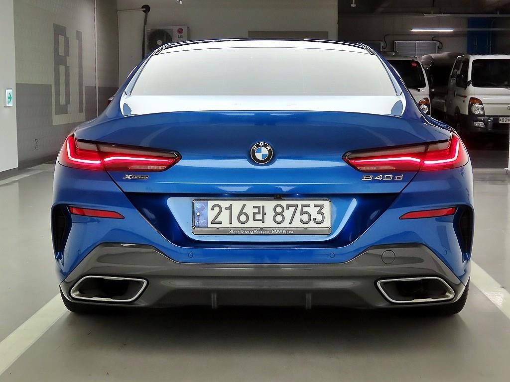 BMW 8시리즈 8시리즈 (G15) 840d xDrive M 스포츠 그란쿠페 이미지 3