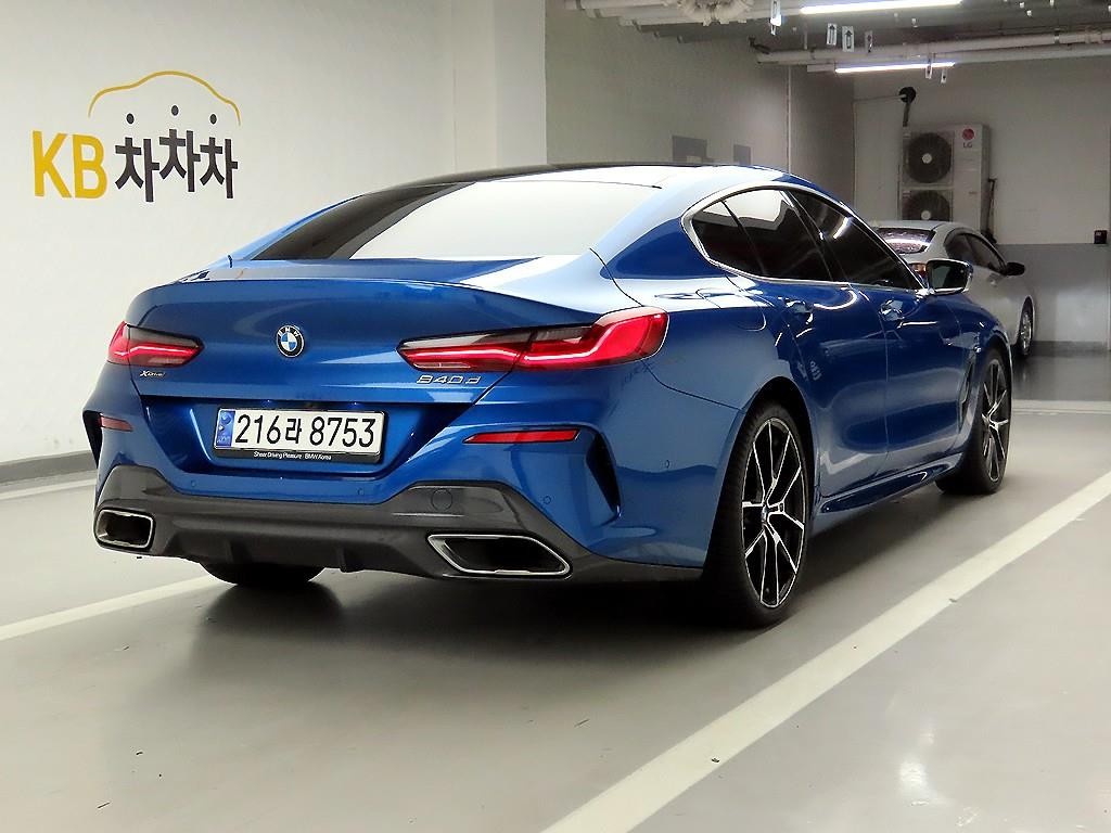 BMW 8시리즈 8시리즈 (G15) 840d xDrive M 스포츠 그란쿠페 이미지 4