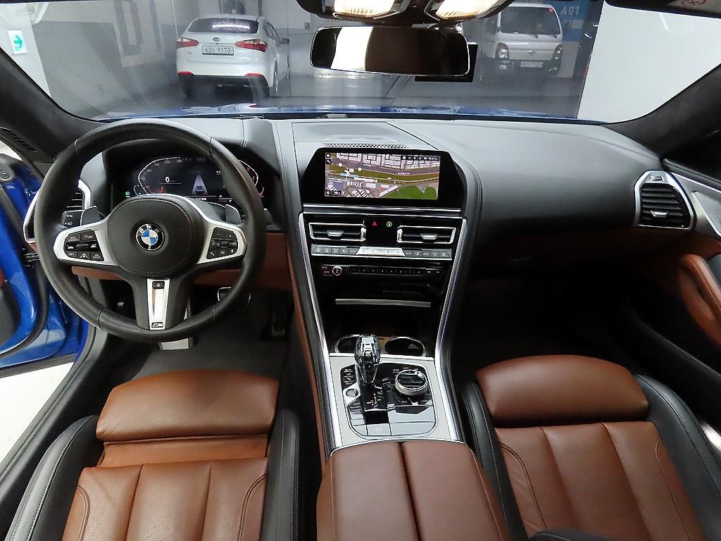 BMW 8시리즈 8시리즈 (G15) 840d xDrive M 스포츠 그란쿠페 이미지 8