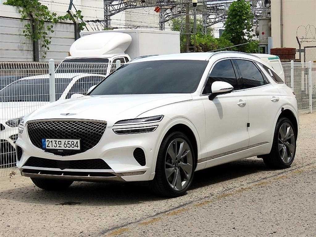제네시스 GV70 2.5T 가솔린 AWD 이미지 2