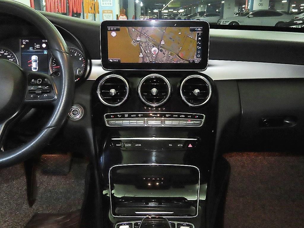 벤츠 C 클래스 C클래스 W205 C200 이미지 11